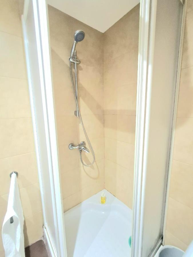 Aa Guest - El Mono De Torre Del Mar Eco Apartment Exteriör bild